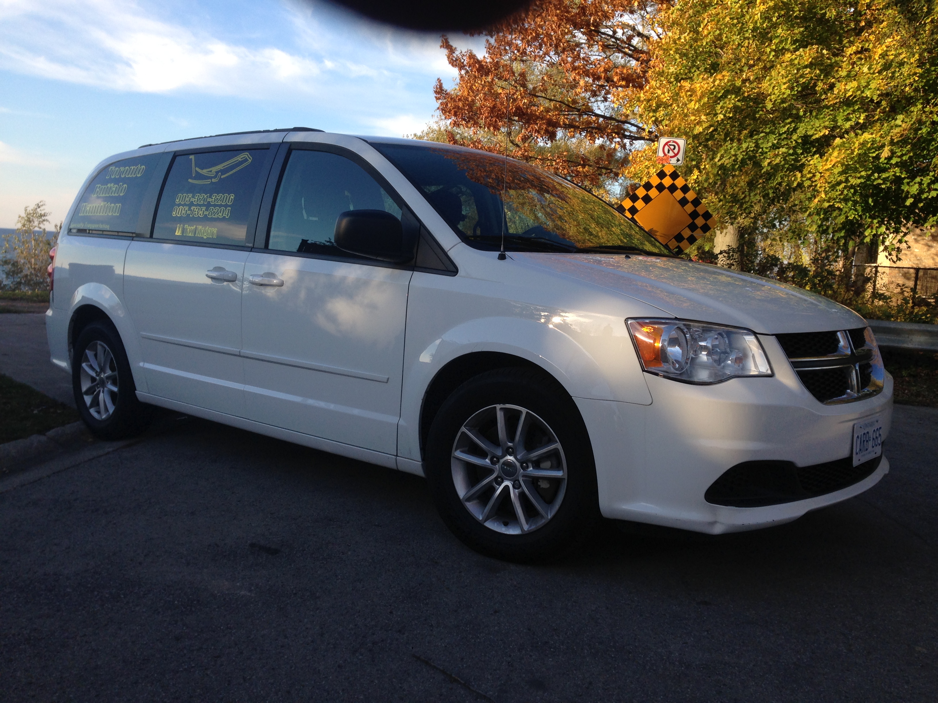 Wine Tours Toronto Niagara Buffalo - (905)321-3206 AA Limo Niagara